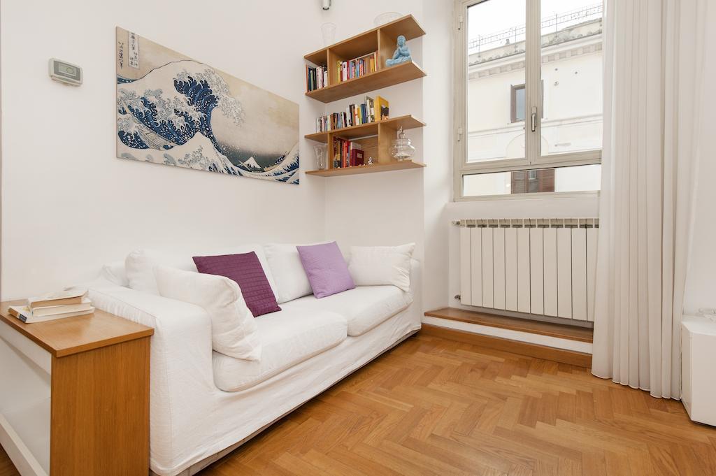 Apartment Casa Maya Rome
